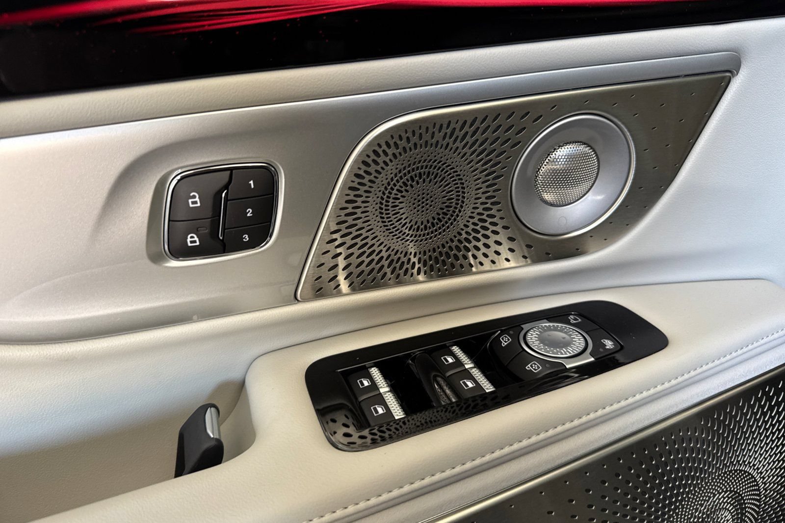 New 2026 Lincoln Nautilus Reserve AWD/4WD image 8