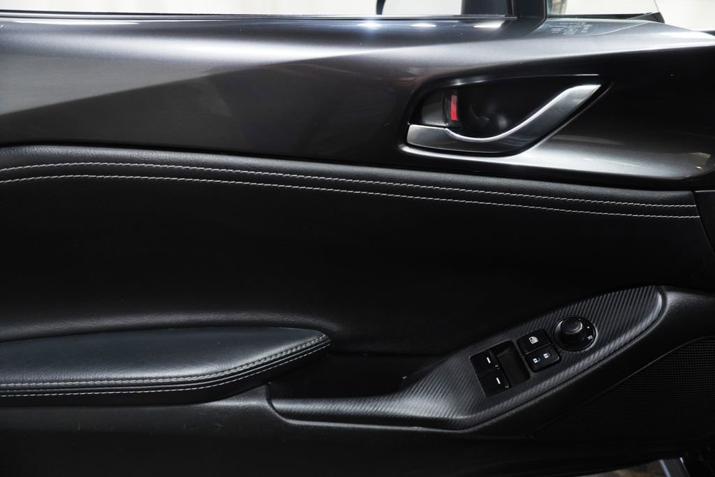 Used 2021 MAZDA MX-5 Miata RF Club image 18