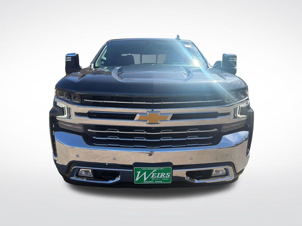 Used 2022 Chevrolet Silverado 1500 LTZ w/ LTZ Premium Package AWD/4WD image 9