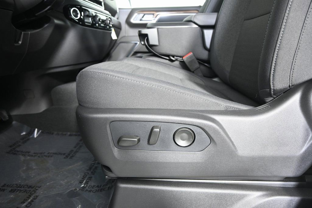 New 2026 Chevrolet Silverado 1500 LT w/ Max Trailering Package image 21