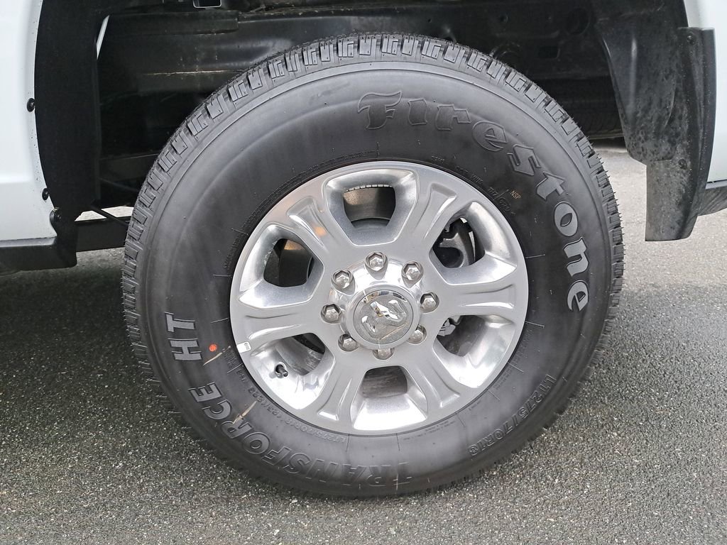 New 2024 RAM 2500 Big Horn w/ Heated Seats & Wheel Group image 32