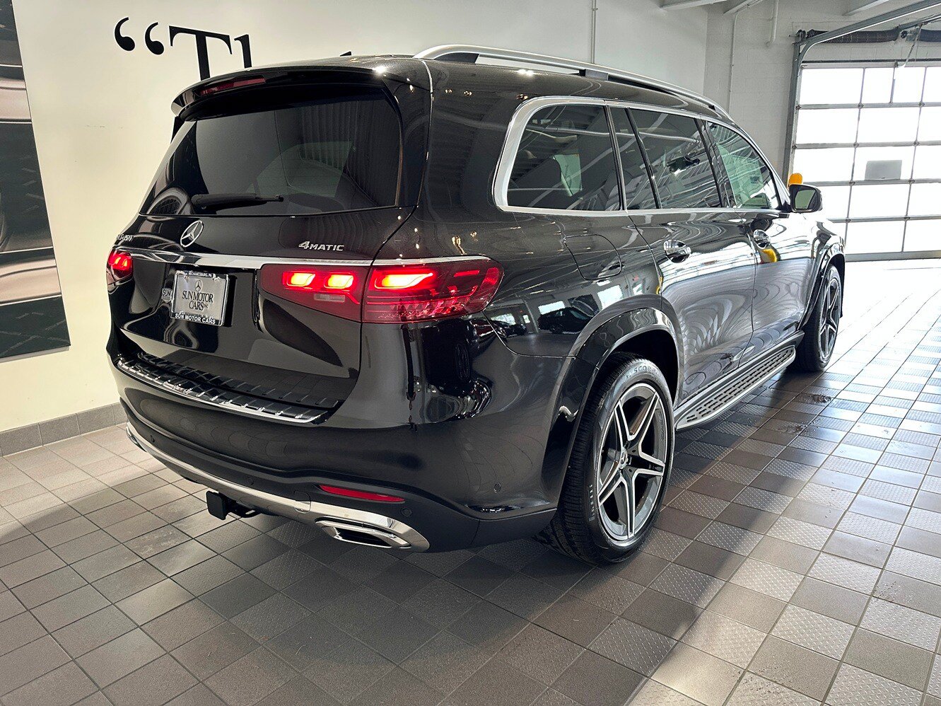 New 2026 Mercedes-Benz GLS 450 4MATIC image 4