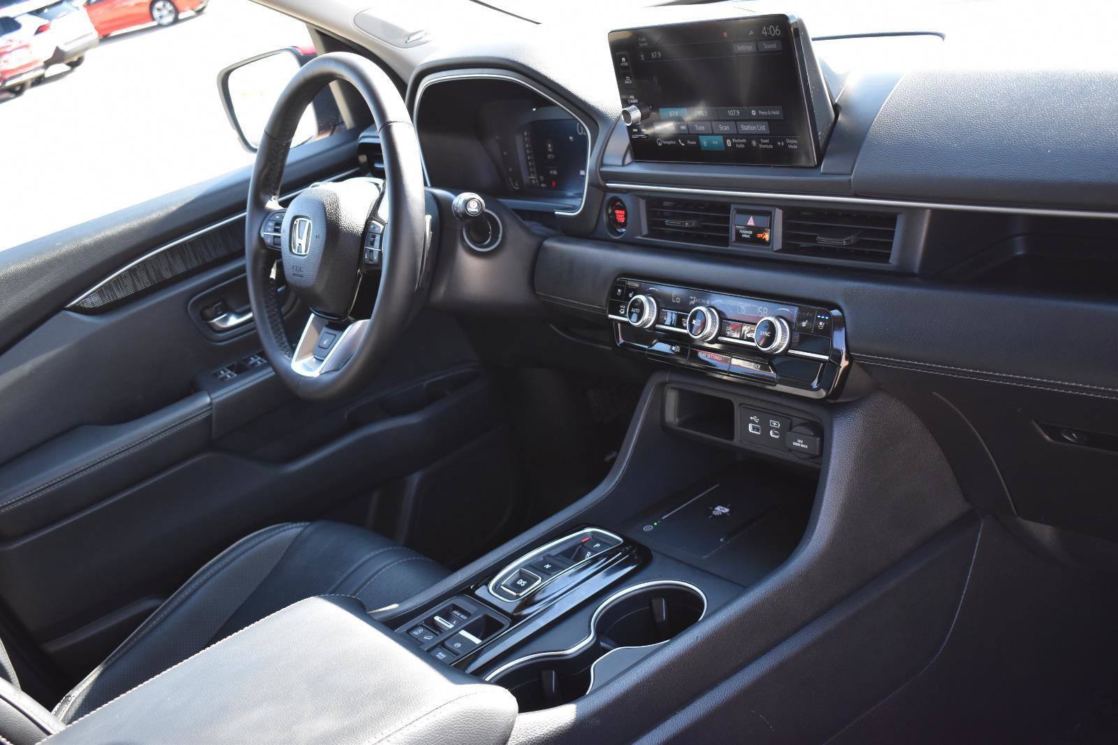 Used 2023 Honda Pilot Elite image 14