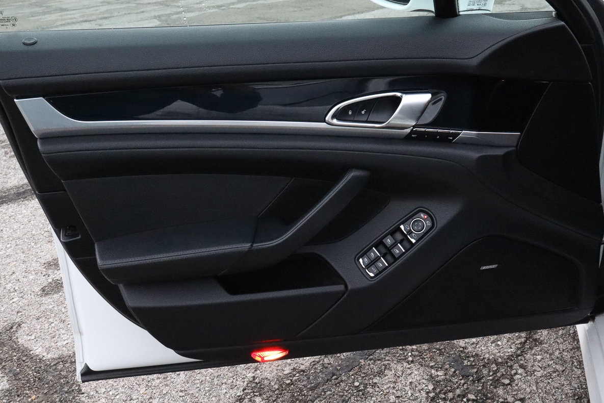 Used 2016 Porsche Panamera Edition image 13