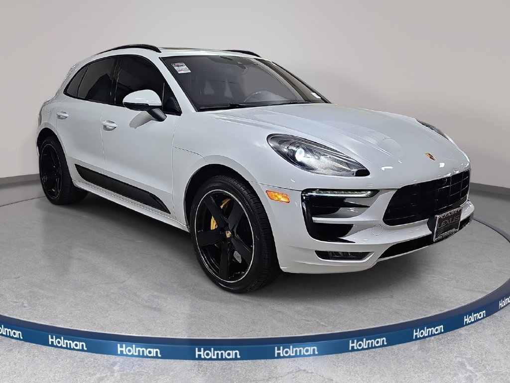 Used 2016 Porsche Macan Turbo AWD/4WD image 4
