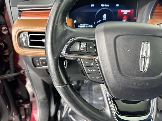 Used 2023 Lincoln Nautilus Reserve AWD/4WD image 12