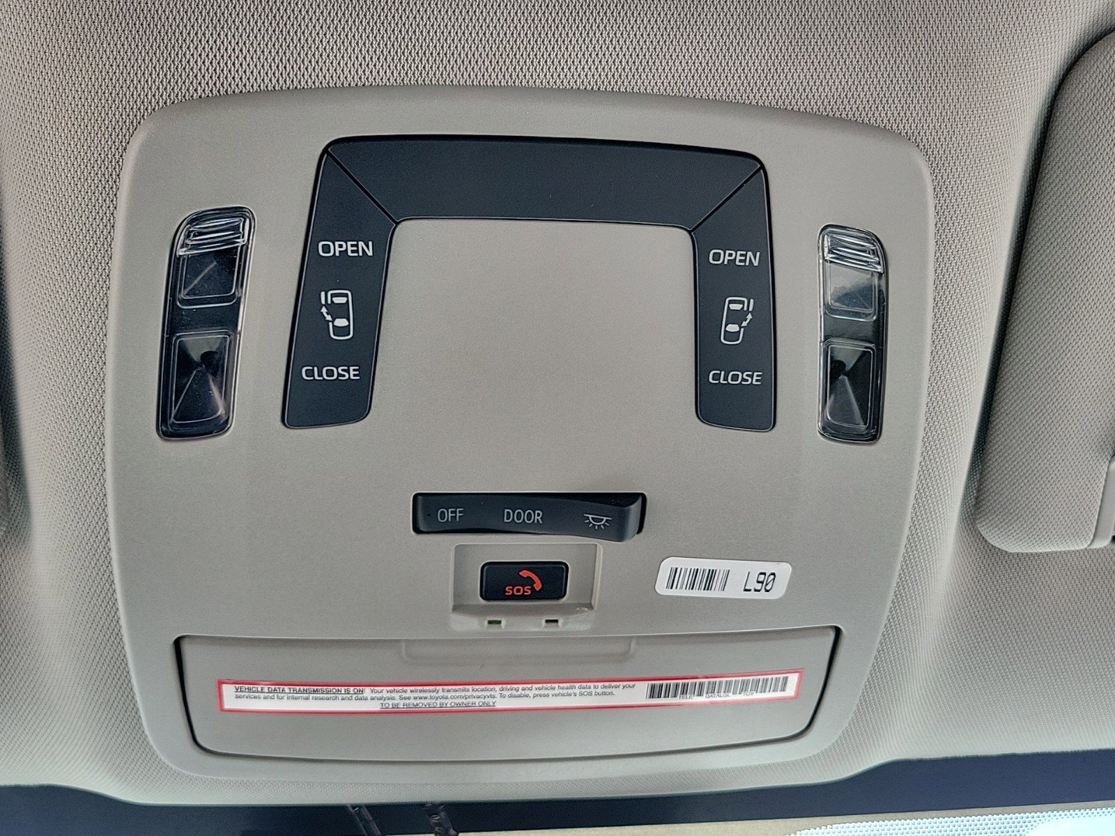 Used 2024 Toyota Sienna LE image 30