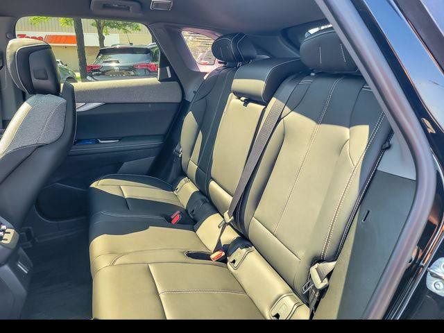 New 2026 Cadillac Optiq Luxury 1 w/ LPO, Floor Liner Package AWD/4WD image 18