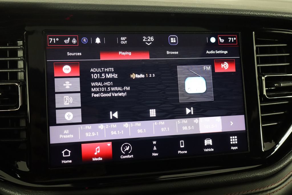 Used 2021 Dodge Durango R/T w/ Technology Group RWD image 33