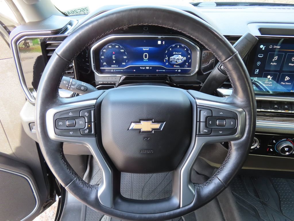 Used 2022 Chevrolet Silverado 1500 LT w/ Protection Package image 18