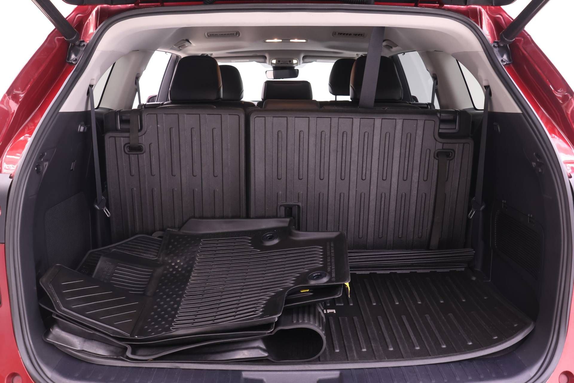 Used 2021 Toyota Highlander Limited image 13