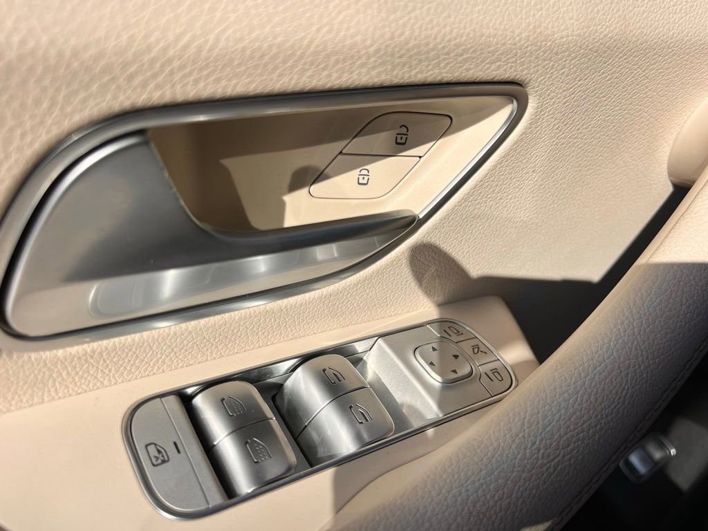 Used 2020 Mercedes-Benz GLS 450 4MATIC image 53