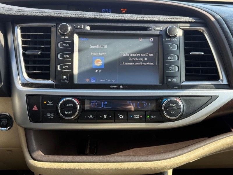 Used 2014 Toyota Highlander Limited FWD image 18