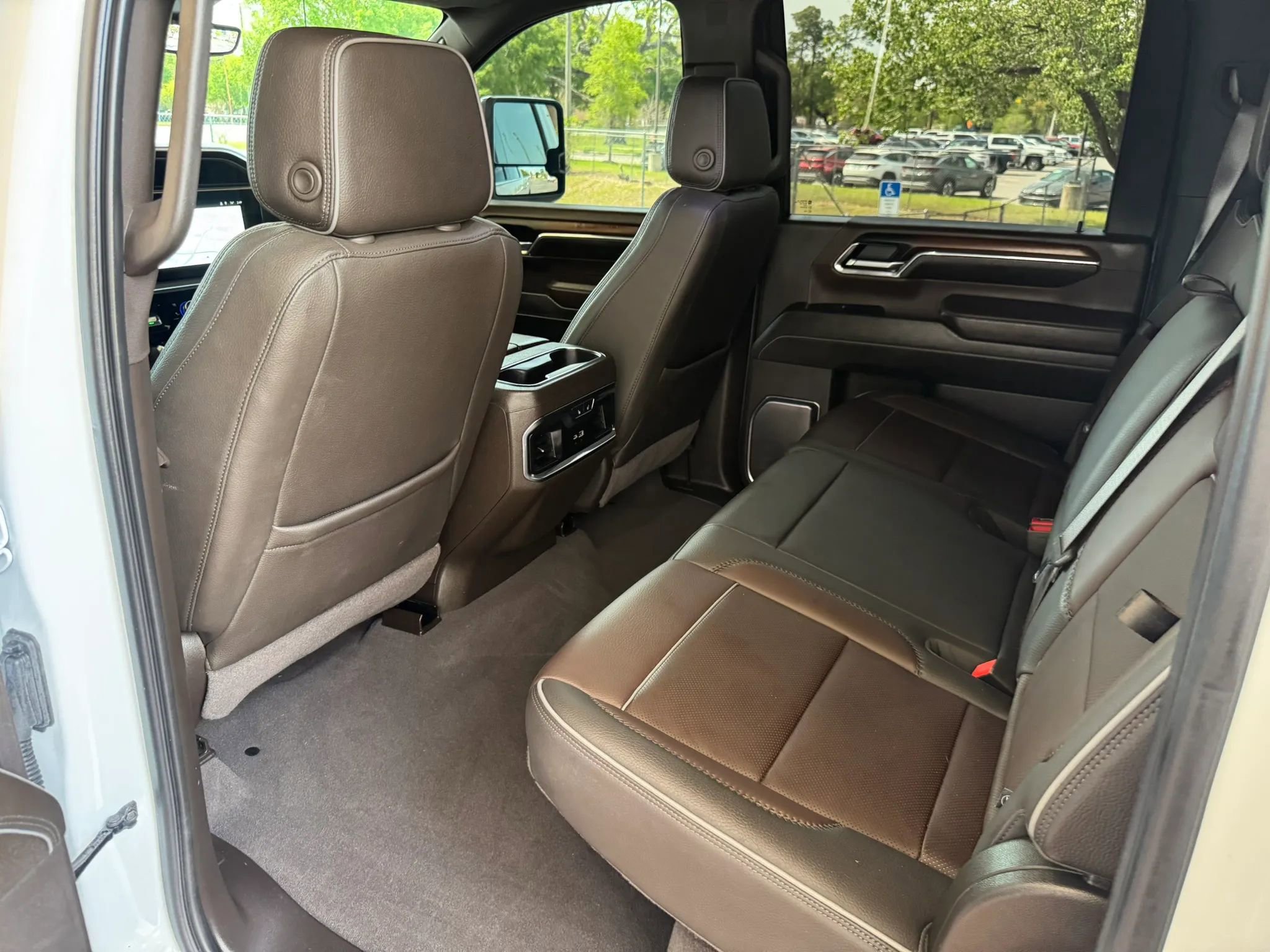 Used 2024 GMC Sierra 2500 Denali w/ Denali Reserve Package image 20