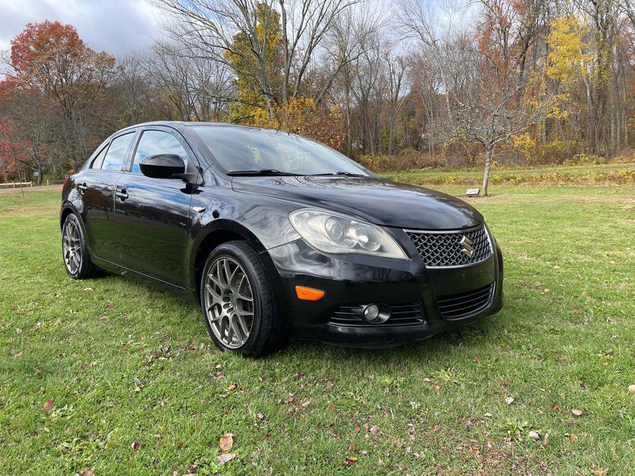 Used 2010 Suzuki Kizashi GTS image 4