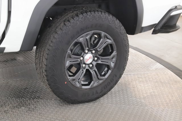 Used 2024 GMC Canyon Elevation w/ Trailering Package image 14
