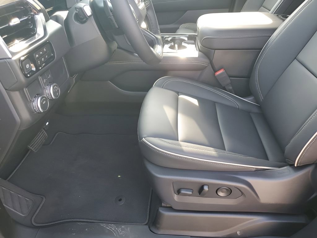 New 2026 GMC Yukon XL Elevation RWD image 32