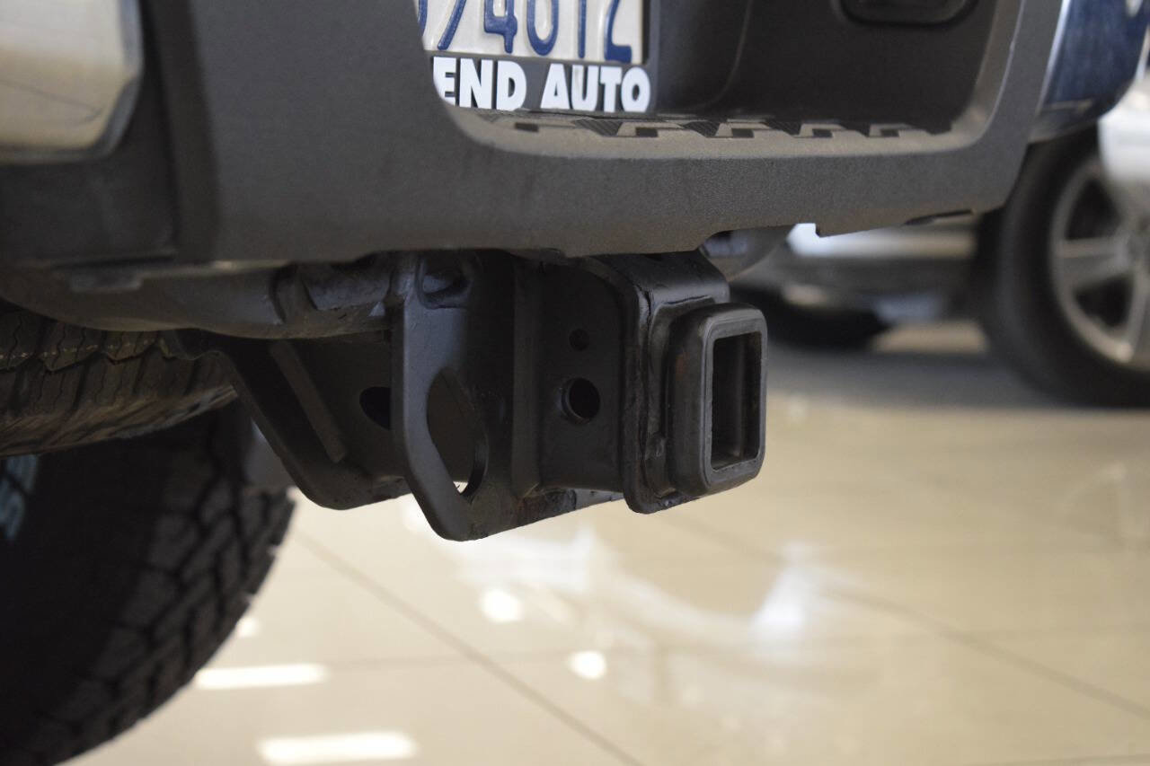 Used 2017 Toyota Tacoma TRD Off-Road image 28