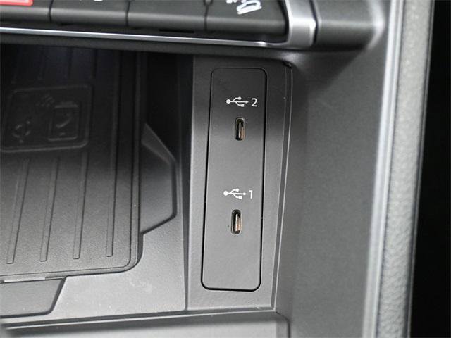 Certified 2025 Audi Q3 2.0T Premium w/ Convenience Package image 25