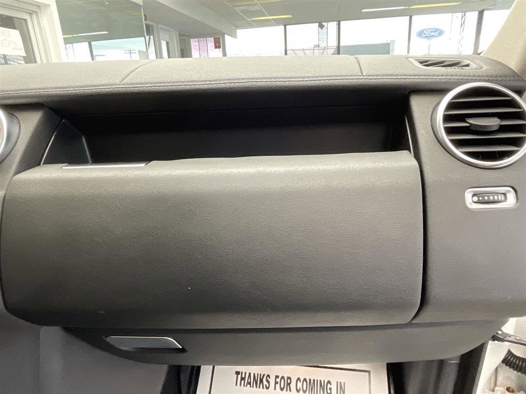 Used 2016 Land Rover LR4 HSE image 10