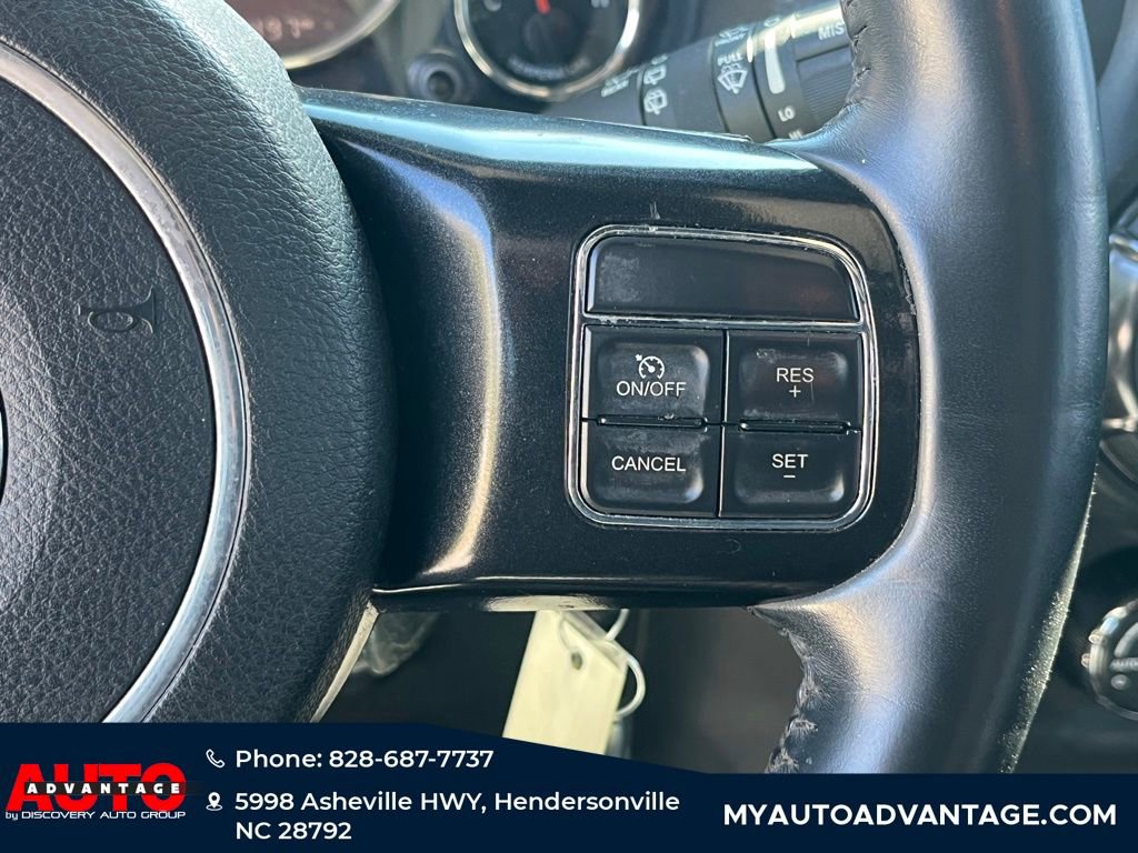 Used 2017 Jeep Wrangler Unlimited Rubicon image 17