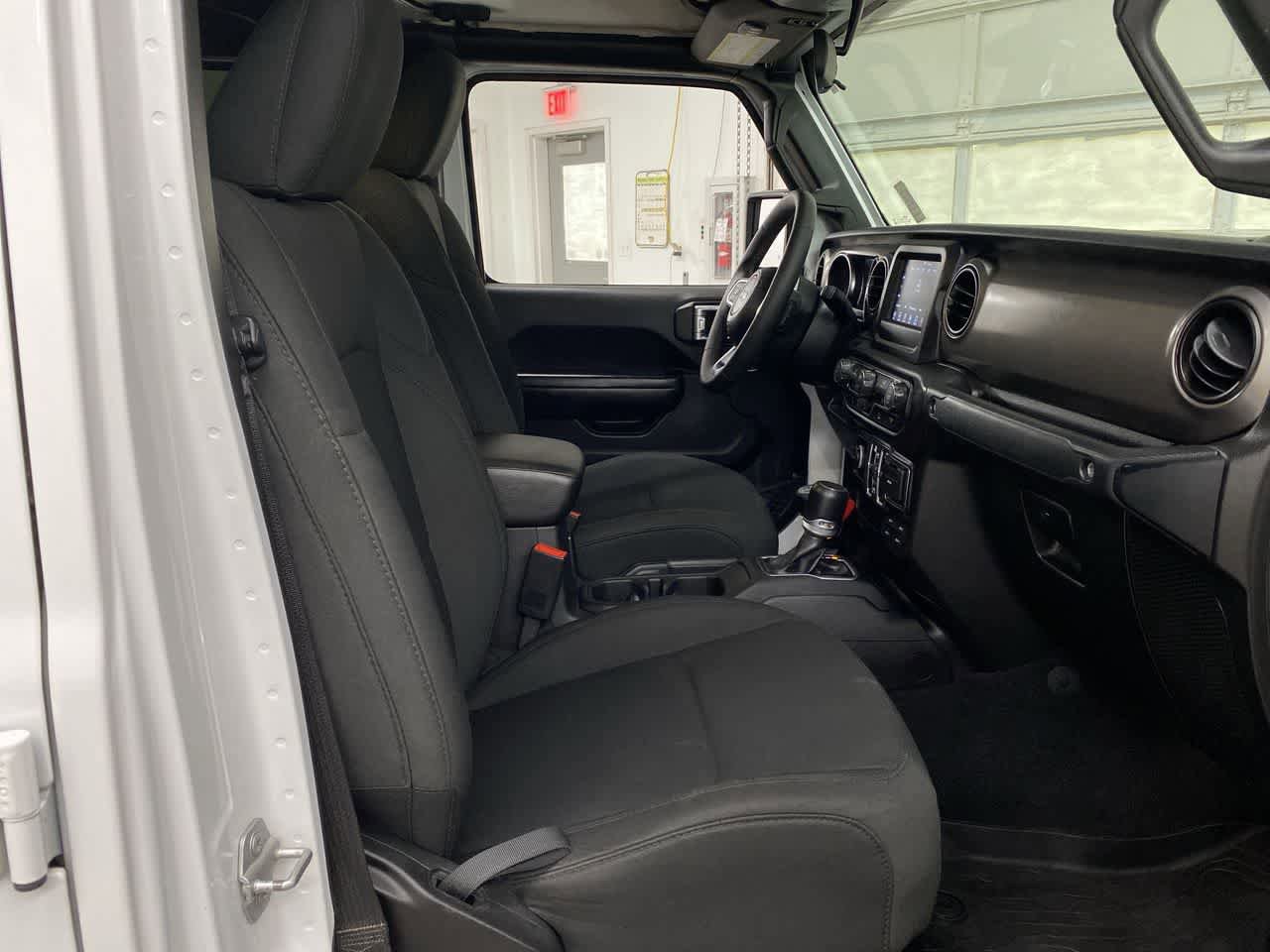 Used 2020 Jeep Gladiator Sport w/ Quick Order Package 24S AWD/4WD image 19