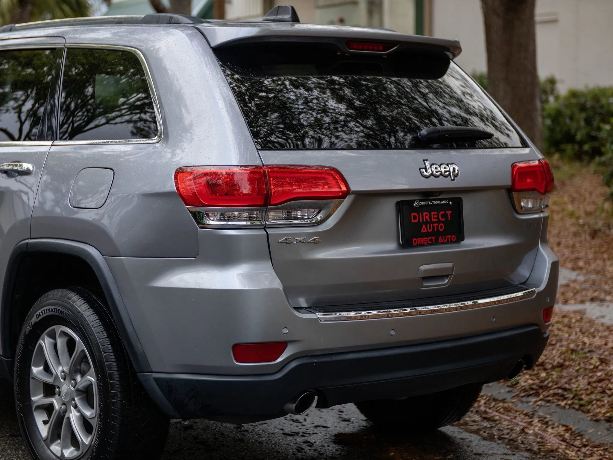 Used 2014 Jeep Grand Cherokee Limited image 13