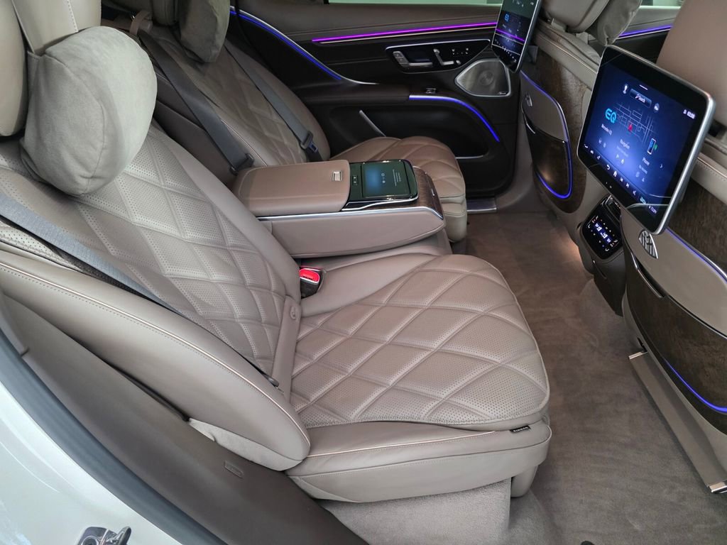Certified 2024 Mercedes-Benz Maybach EQS 680 4MATIC image 25