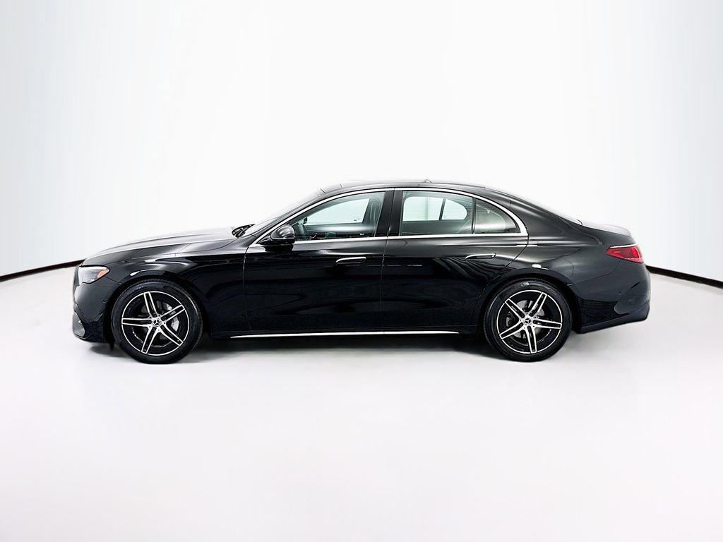 Used 2025 Mercedes-Benz E 350 Sedan image 8