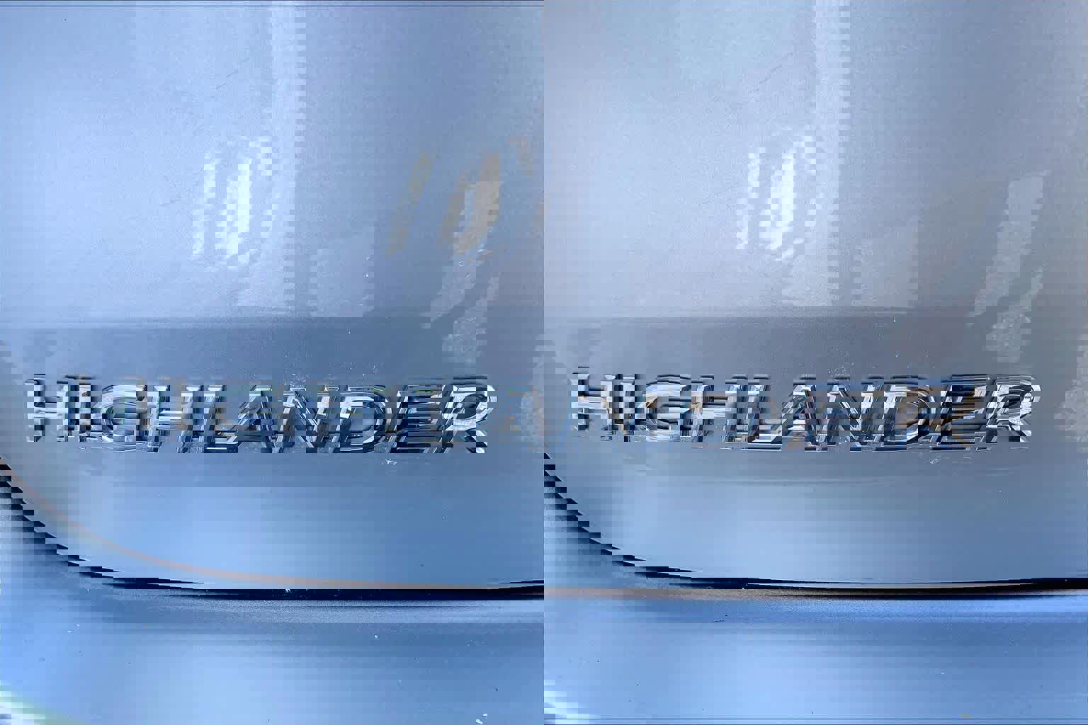 Used 2019 Toyota Highlander XLE w/ Carpet Mat Package (TMS) image 9