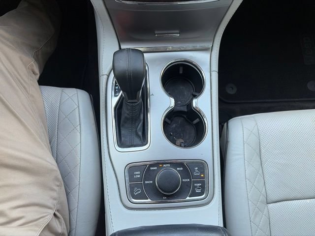 Used 2017 Jeep Grand Cherokee Summit AWD/4WD image 24