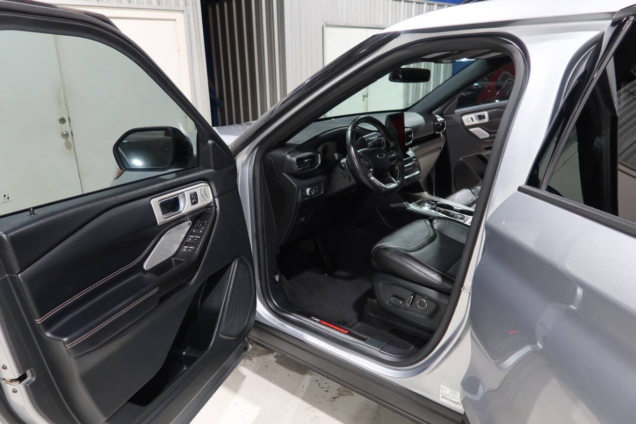 Used 2020 Ford Explorer ST w/ ST Street Pack AWD/4WD image 20