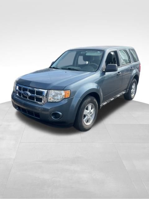 Used 2010 Ford Escape XLS
