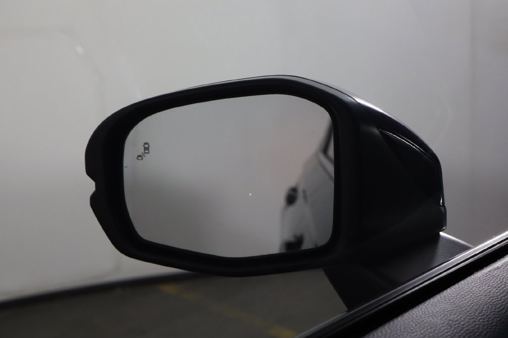 Used 2023 Honda CR-V Sport Touring image 42