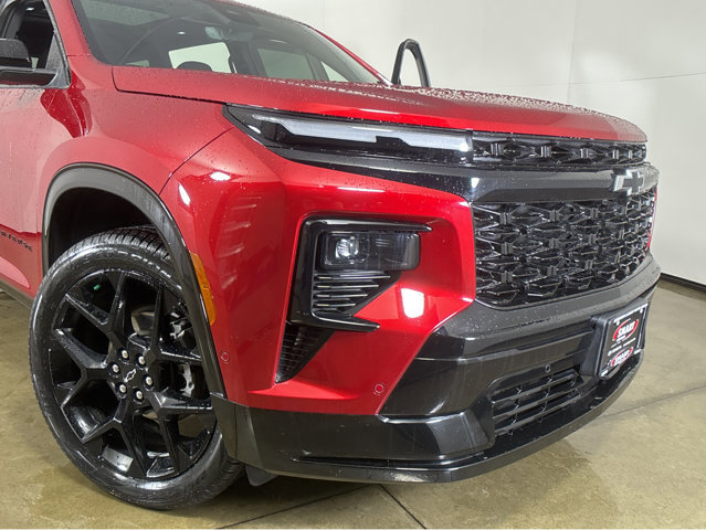 Used 2024 Chevrolet Traverse RS w/ LPO, Floor Liner Package image 10