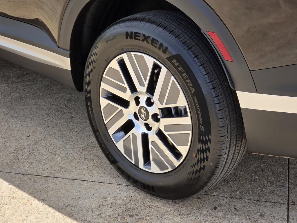 New 2026 Hyundai Palisade SEL Premium FWD image 5