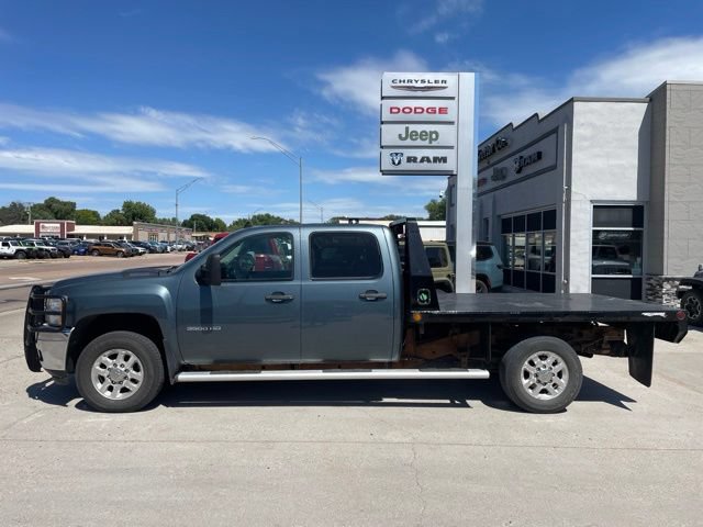 Used 2013 Chevrolet Silverado 3500 LT w/ Interior Plus Package AWD/4WD image 1