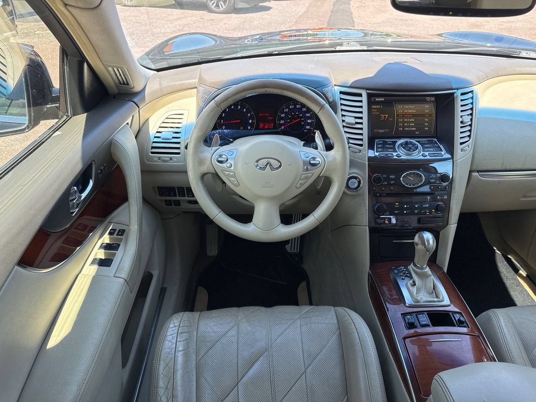 Used 2009 INFINITI FX35 AWD w/ Technology Pkg image 22