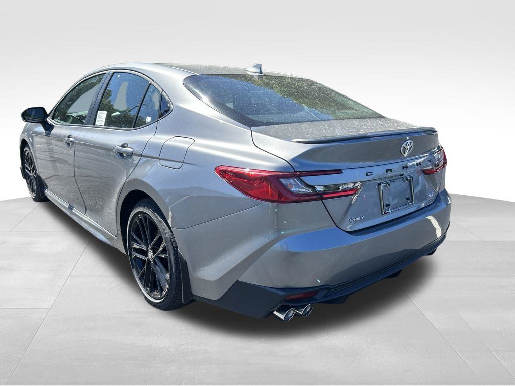 New 2026 Toyota Camry SE FWD image 3