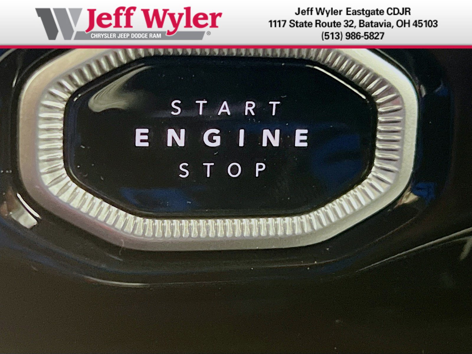 New 2026 Jeep Grand Cherokee Limited w/ Limited Altitude Package AWD/4WD image 13