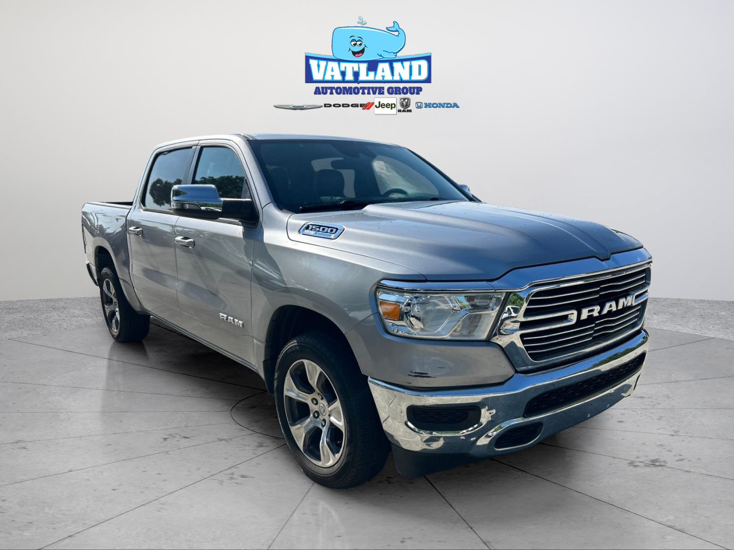 Certified 2024 RAM 1500 Laramie RWD image 22