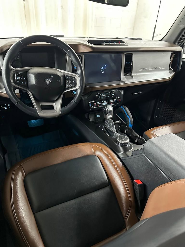 Used 2023 Ford Bronco Outer Banks image 24