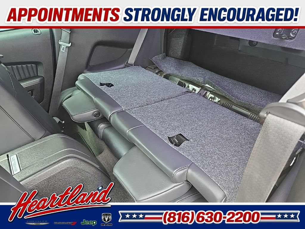 Used 2013 Ford Mustang Shelby GT500 RWD image 86