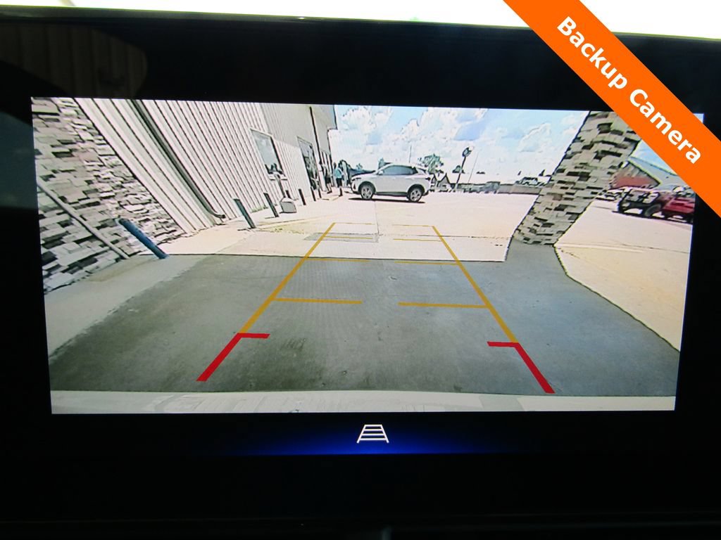 New 2026 Chevrolet Trax ACTIV w/ Driver Confidence Package FWD image 14