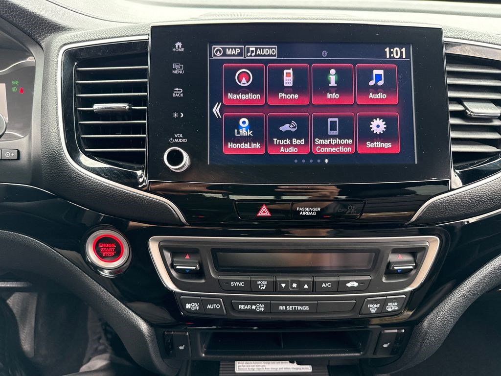 Certified 2022 Honda Ridgeline Black Edition image 32