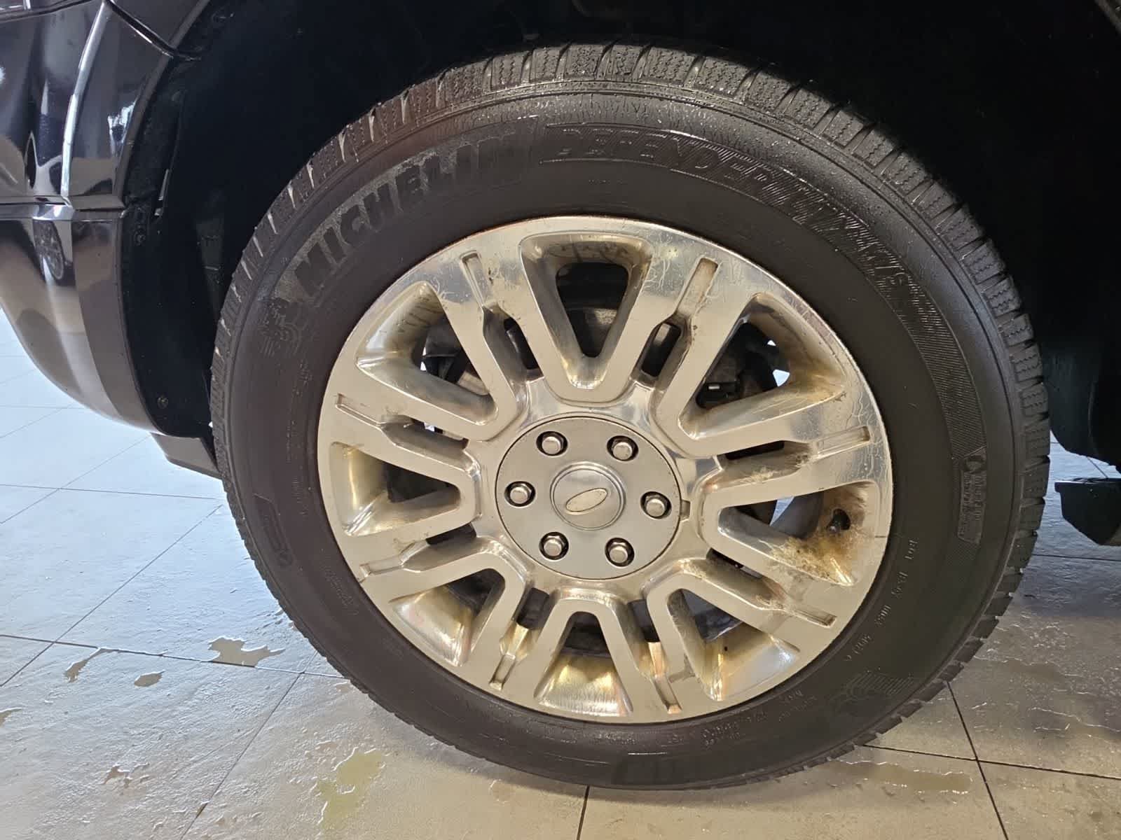 Used 2013 Ford Expedition Limited AWD/4WD image 17