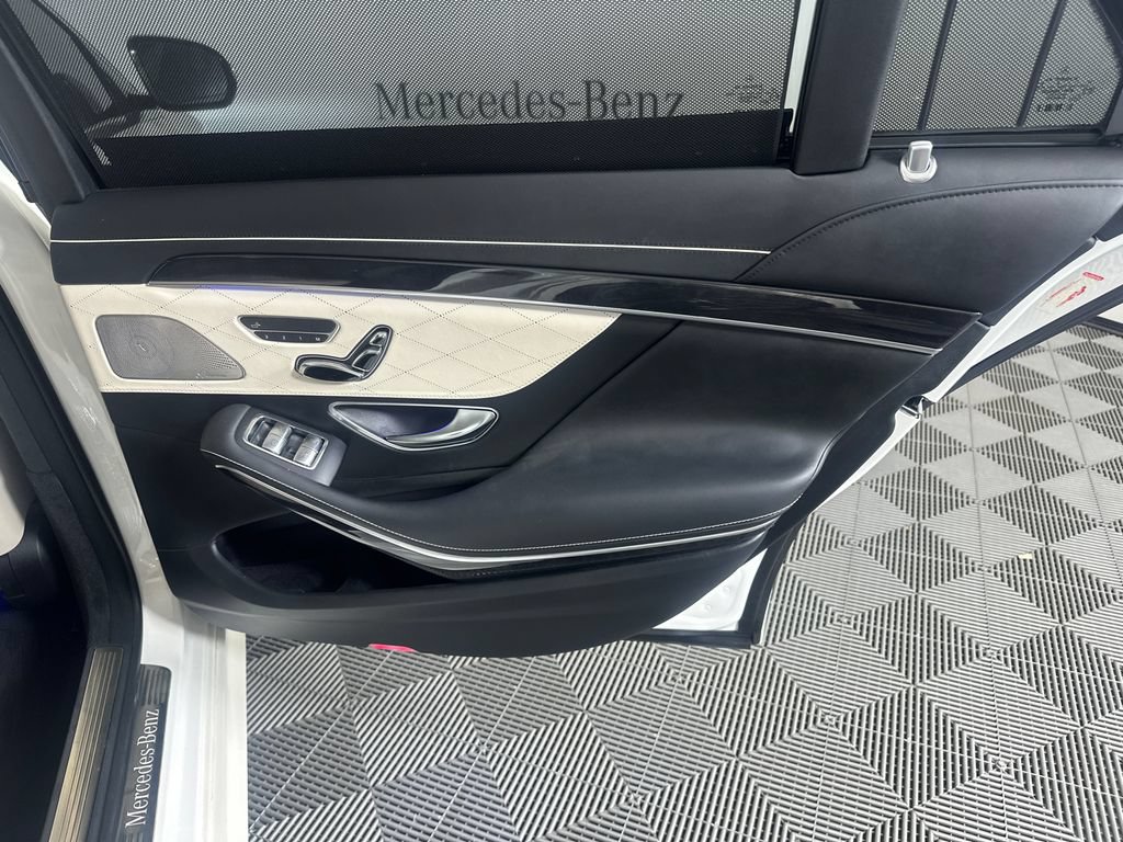 Used 2020 Mercedes-Benz S 450 Sedan image 18