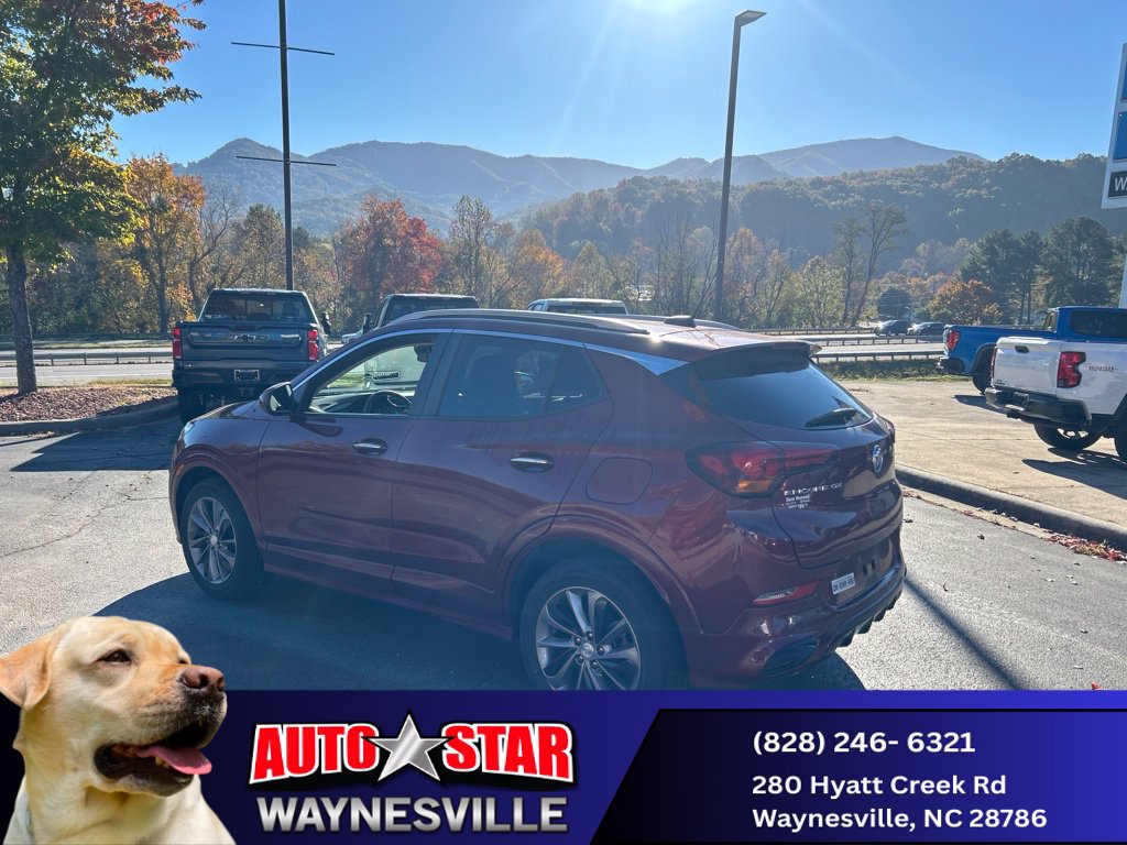 Used 2023 Buick Encore GX Select w/ Sport Touring Package FWD image 6