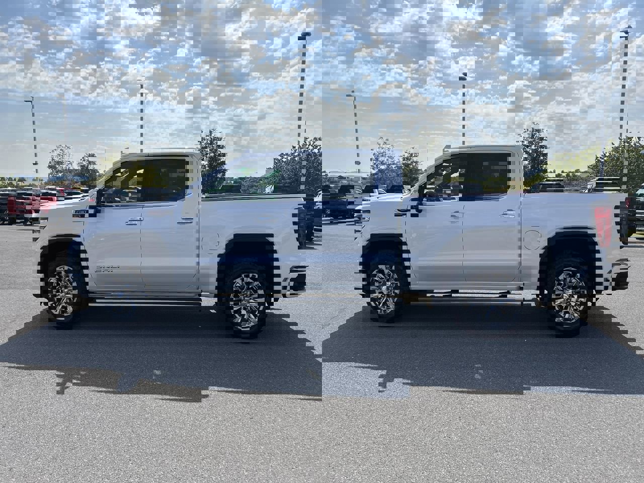 Used 2023 GMC Sierra 1500 Denali w/ Technology Package image 4