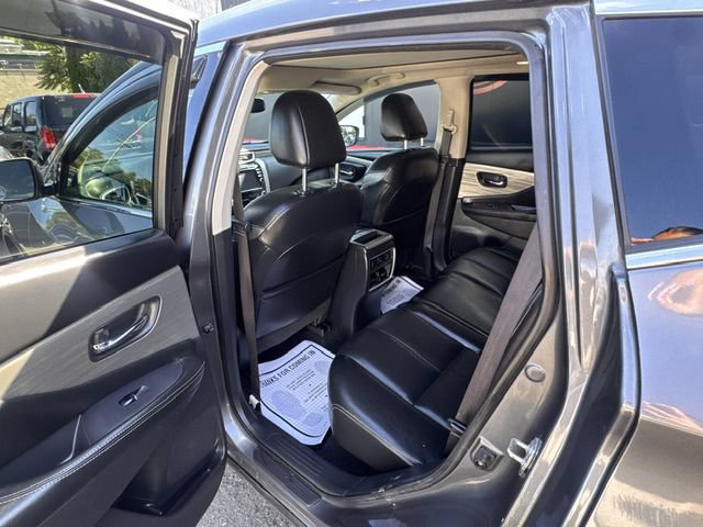 Used 2018 Nissan Murano SL w/ Moonroof Package AWD/4WD image 13
